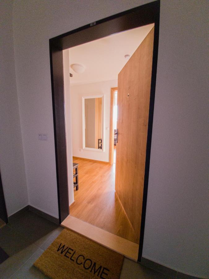 Apartmán Modern Flat With Large Terrace Hradec Králové Exteriér fotografie